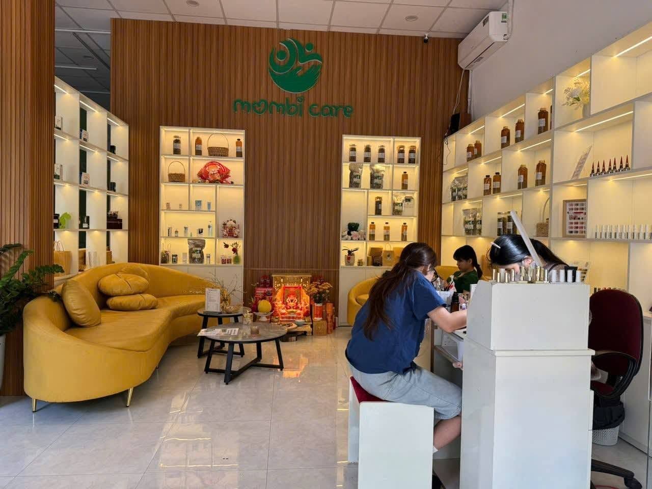 Không gian xanh tại Mombi Care Spa Buôn Ma Thuột